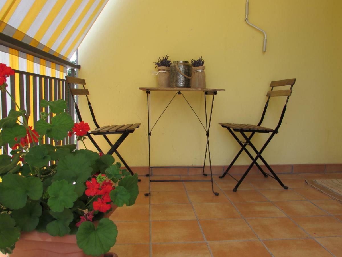 Villa Rina Pésaro Exterior foto
